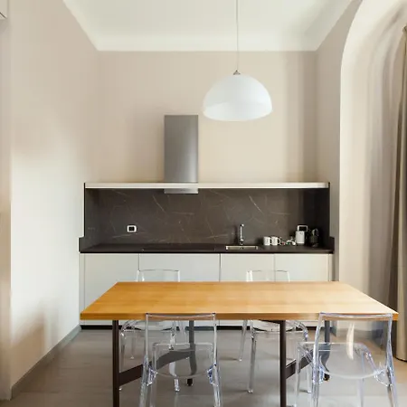 Easyhomes-duomo & Апартаменты *
