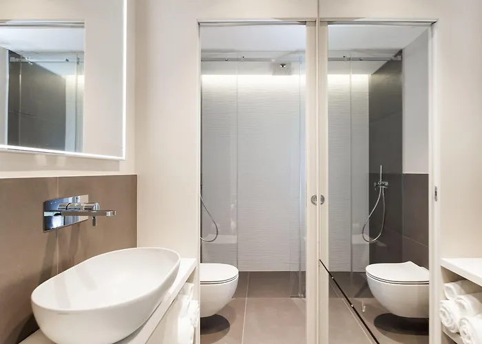 Easyhomes-duomo & Apartamento *