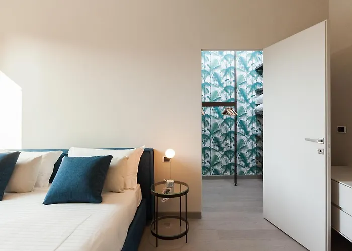 Easyhomes-duomo & Apartamento *