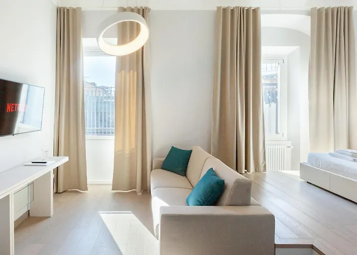Easyhomes-duomo & Apartamento *
